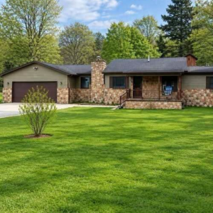 Discover the Comfort of Easy Living in a Charming Single-Story Ranch Home